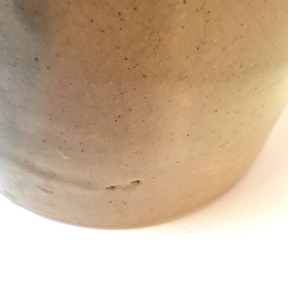 Antique RRP Co Roseville Ohio Stoneware Crock 5.5" - Early 1920s Pottery Jar - Picture 3 of 10